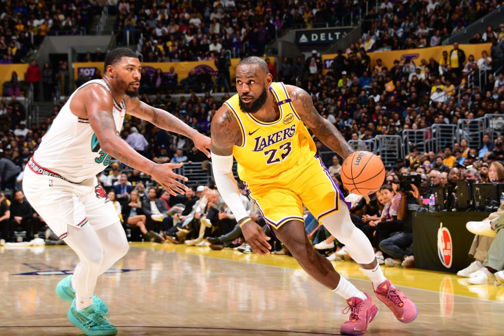 两队对于策 两队对于策