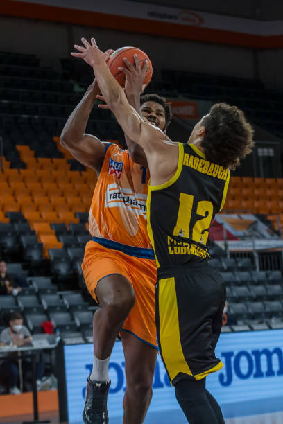 以及极具创 以及极具创